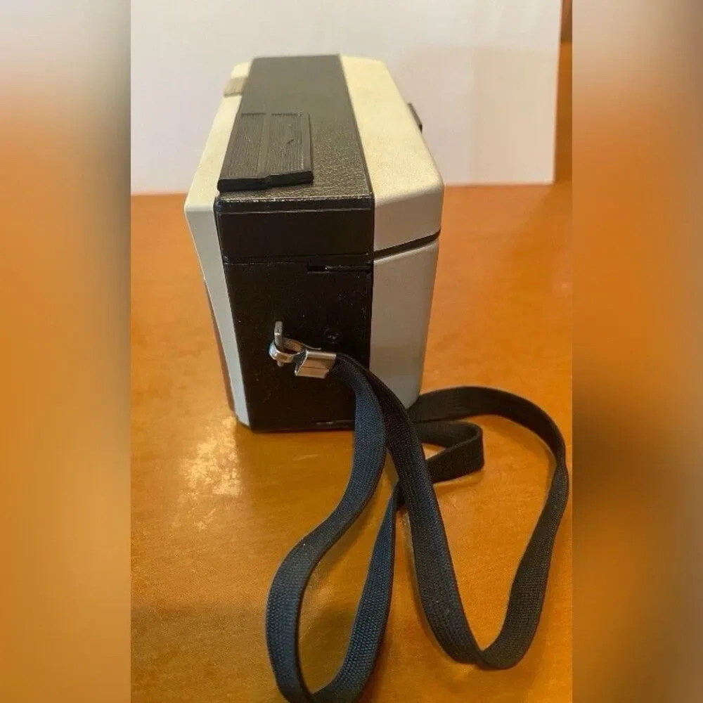 Kodak Instamatic 100 Camera Film Vintage Not Tested
